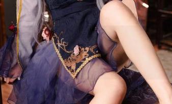 花铃Hana的兔女郎私房秀，爱丽丝跑来凑热闹