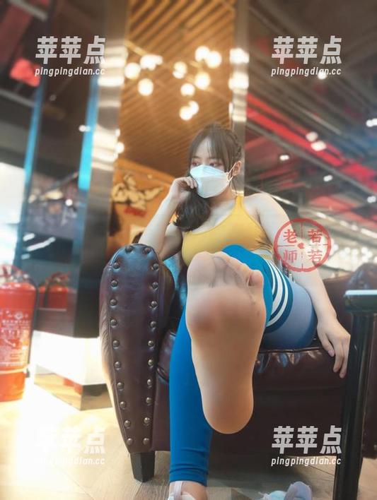 微密圈 - 尽在若若老师的在线图集，朋友圈其实是拼创意的地方