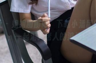 菠萝社 – 姐姐刚刚好，下载小潘鼠的写真，一起汇入迷人的波涛！