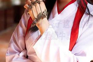 蜜桃社 – 牛了个牛！杏子这次的写真福利让人偏爱奶牛。