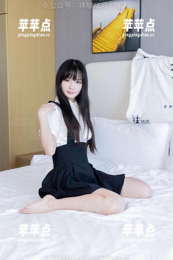 袜啵啵 - 糯米私房图包——黑白美甲养眼，还能给裸足撑腰，双足义不容辞！