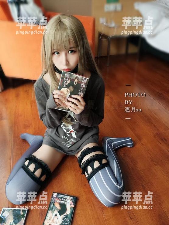 逐月Su的猫娘日常合集，网盘里有小惊喜哦