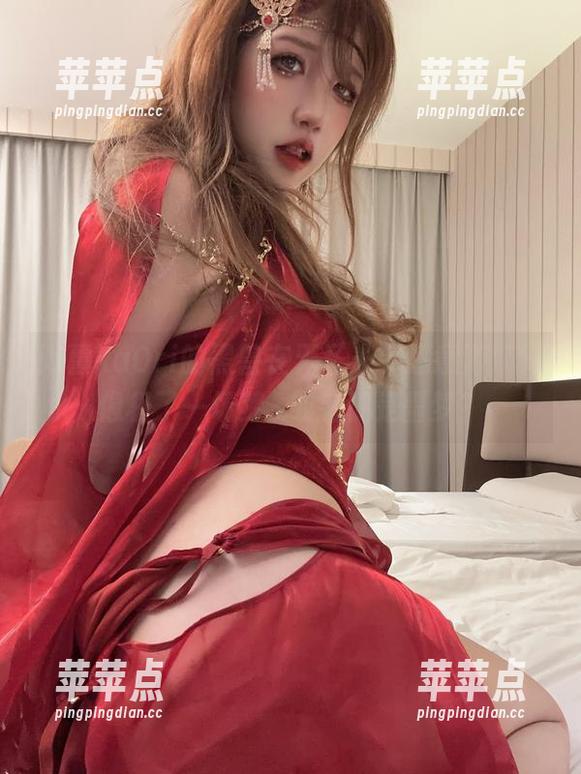 阿薰kaOri的黑兽在无圣光中恣意游荡，像极了一场梦...或者说是噩梦？