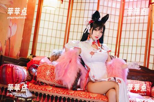泳池里的鬼畜瑶在不在w：原图我这就点赞，资源到底能不能支持？