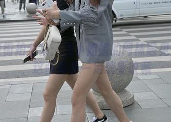 魔镜街拍全集：当小姐姐的网袜遇见街头，这画面你一定想要收藏