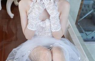 鹿野希写真合集与金の纱衣：这身材真不是说说而已